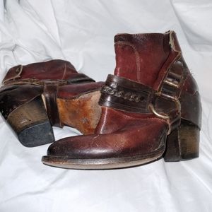 Freebird by Steven El Paso Size 8 1/2 Ankle Boots